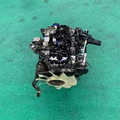 136 hp 4JK1T イスズーディーゼルエンジン 4シリンダー 後輪駆動