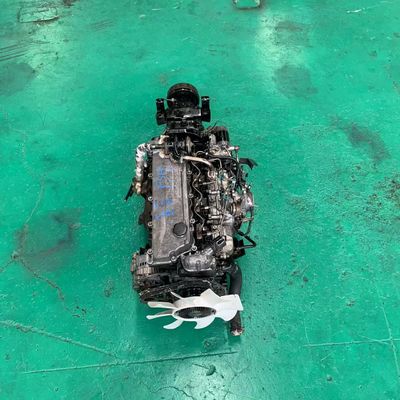 良い価格 Isuzu 4HG1 効率的で耐久性のある 商用車用用用ディーゼルエンジン オンライン